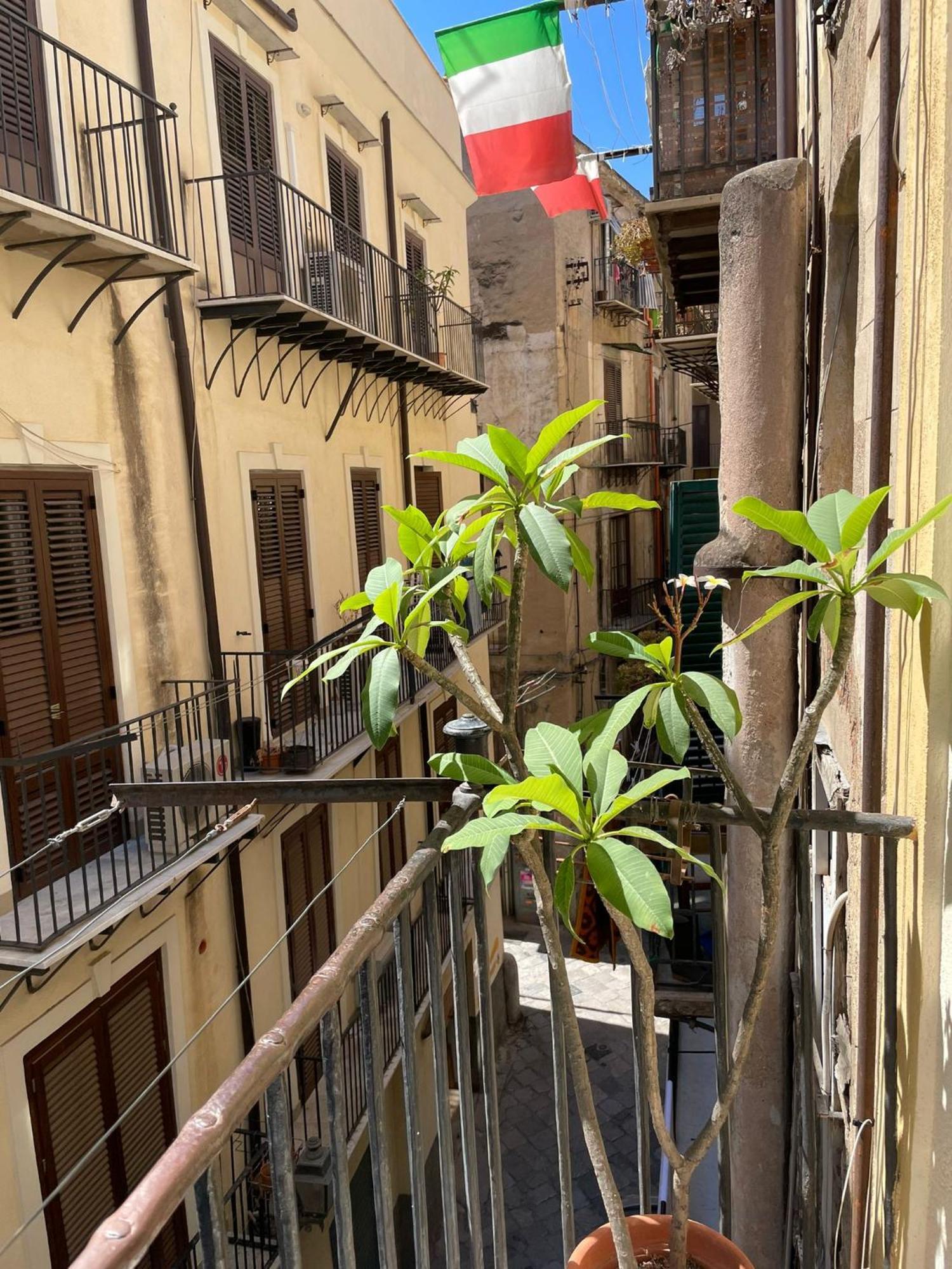 パレルモA Casa Di Elenaアパートメント エクステリア 写真